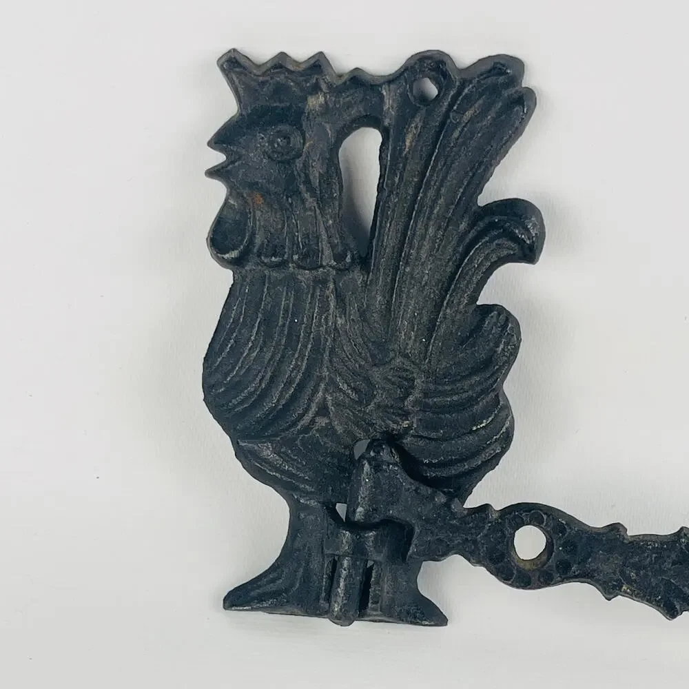 Vintage Black Cast Iron Rooster Small Wall Hook Farmhouse Swinging Hook